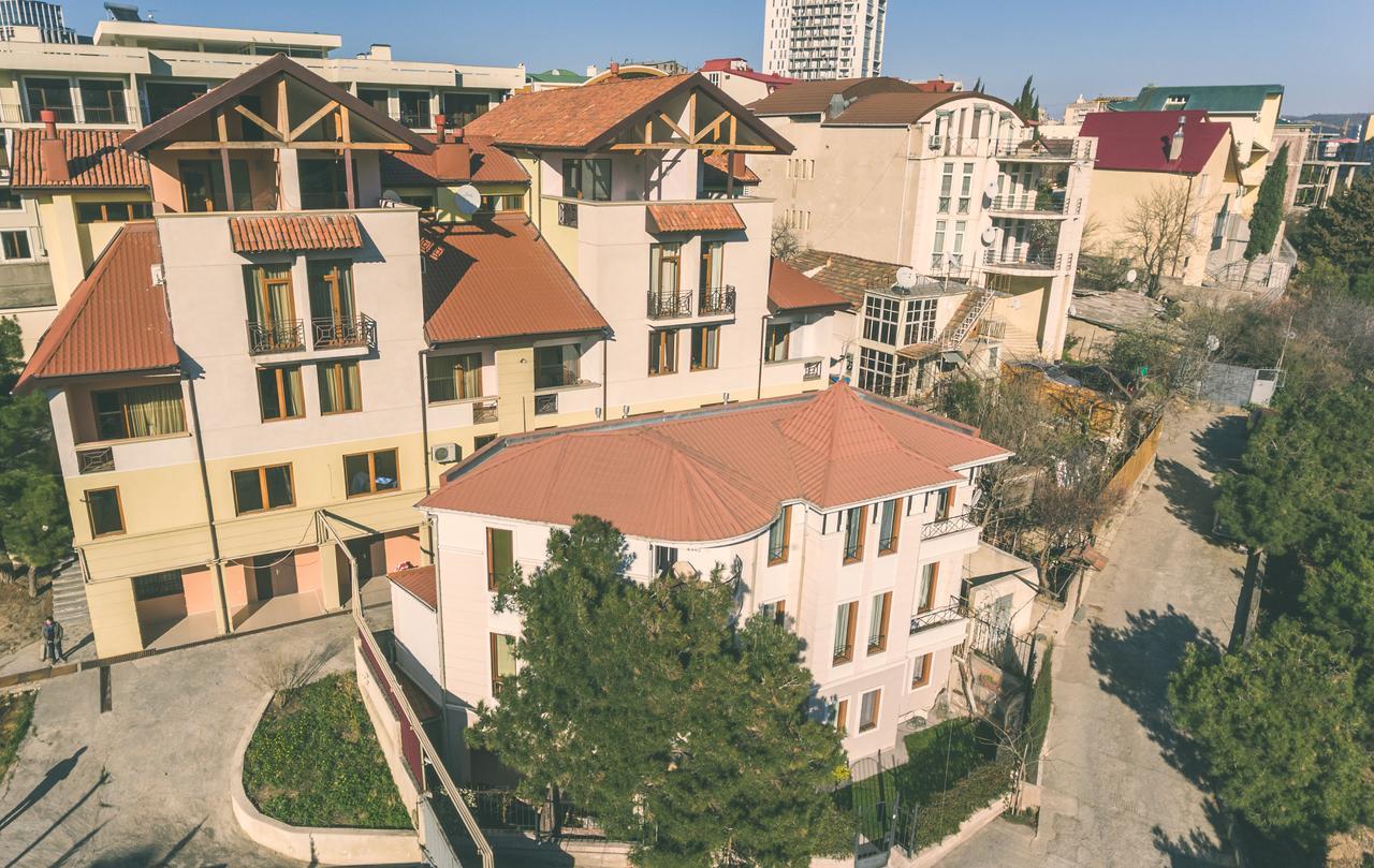 Hills Hotel Tbilisi Bagian luar foto